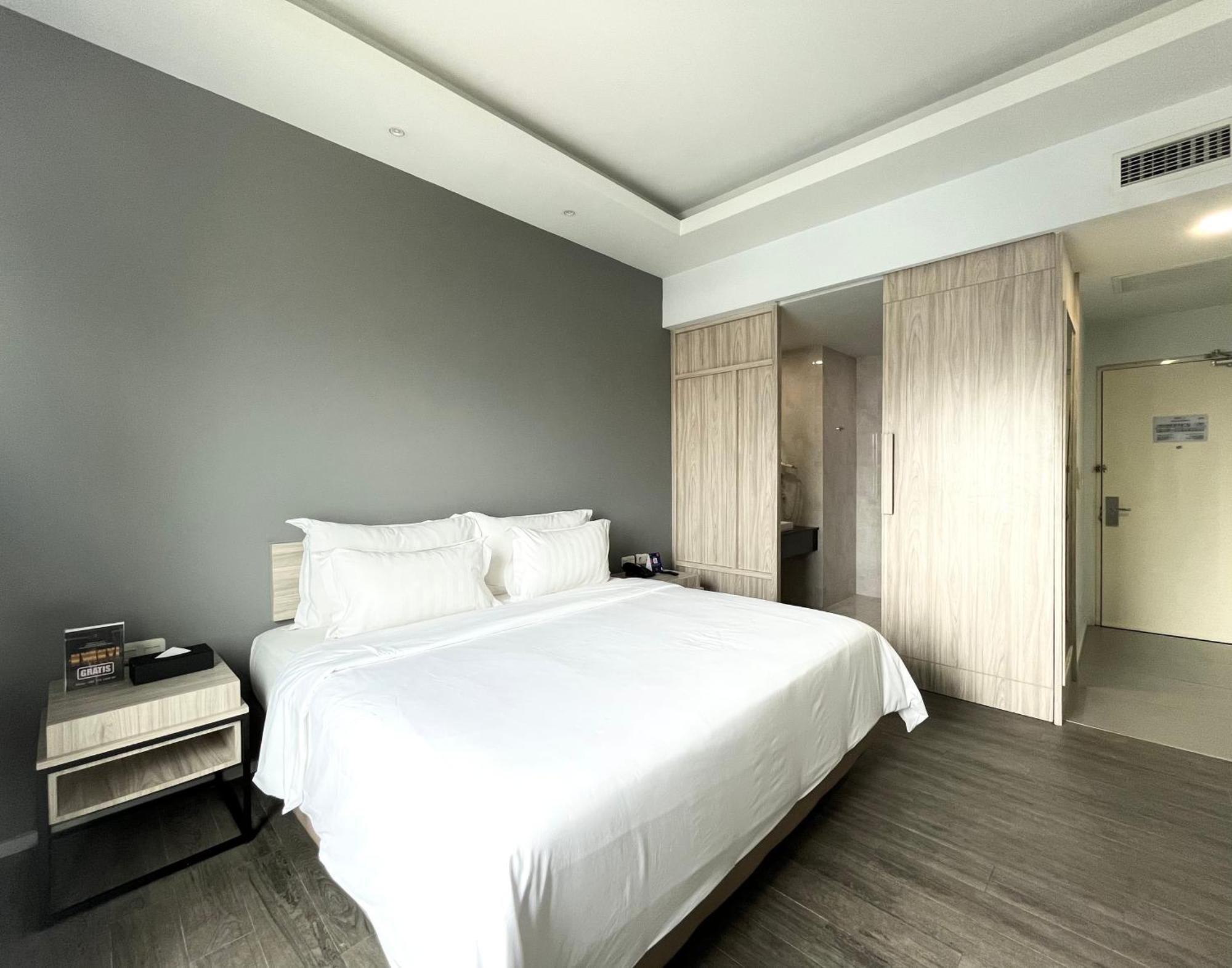 สปาร์คส ไลฟ์ จาการ์ตา บริหารโดยอาร์ตโฮเทล Hotel ภายนอก รูปภาพ
